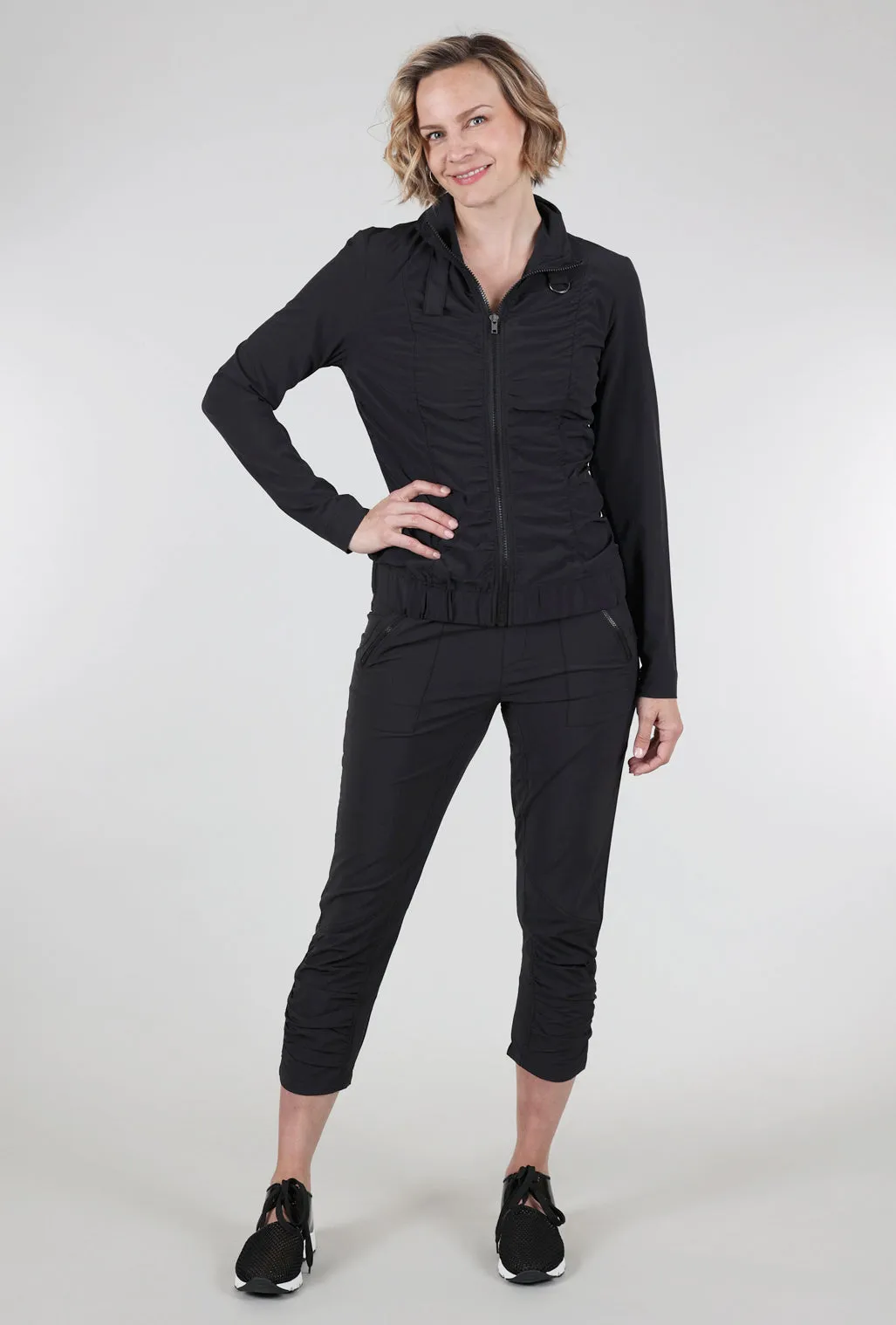 Momentum Jacket, Black