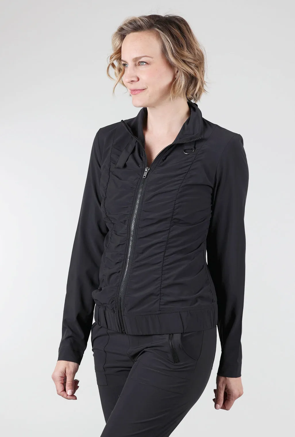 Momentum Jacket, Black