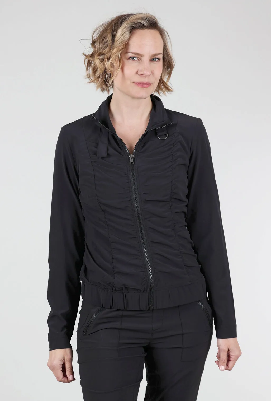 Momentum Jacket, Black