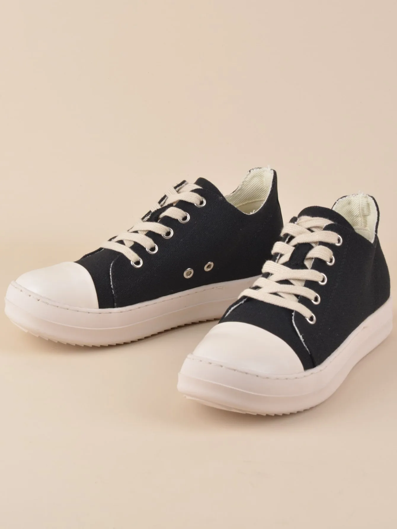 PU LEATHER LOW TRENDY  CASUAL SNEAKERS