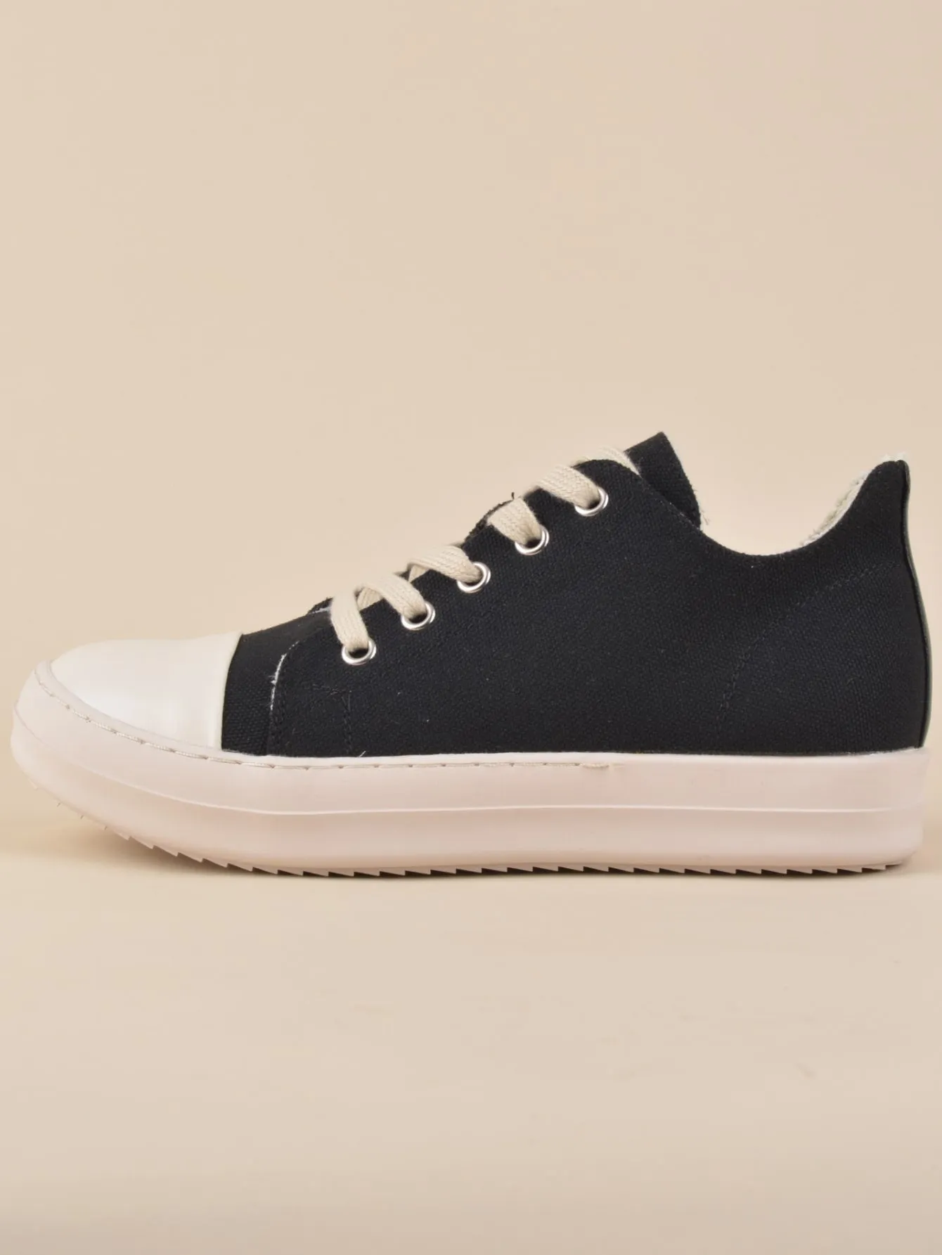 PU LEATHER LOW TRENDY  CASUAL SNEAKERS